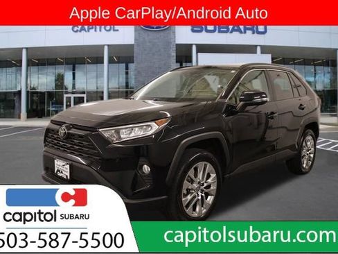 Used 2021 Toyota RAV4 XLE Premium AWD/4WD image 7