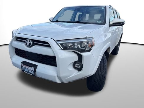 Used 2021 Toyota 4Runner SR5 Premium w/ Moonroof Package image 36