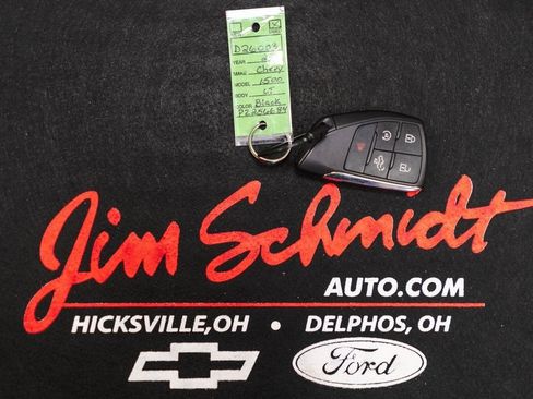 Used 2023 Chevrolet Silverado 1500 LT image 40