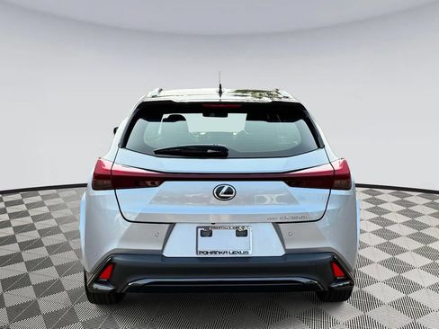 Used 2024 Lexus UX 250h F Sport AWD/4WD image 3