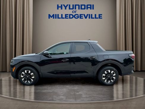 New 2025 Hyundai Santa Cruz SE image 5
