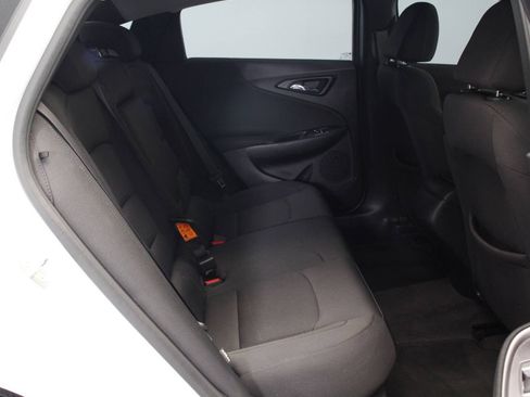 Used 2018 Chevrolet Malibu LS FWD image 26