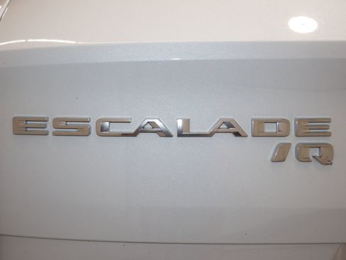 Certified 2026 Cadillac Escalade IQ Sport 2 AWD/4WD image 37