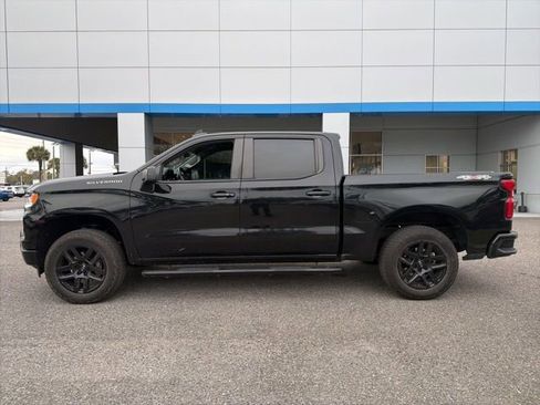 Certified 2022 Chevrolet Silverado 1500 RST image 4