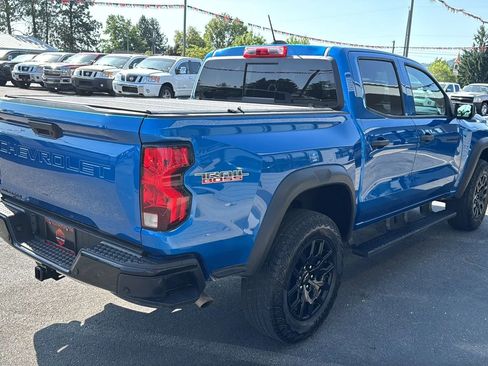 Used 2023 Chevrolet Colorado Trail Boss image 4