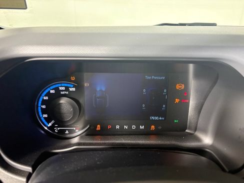 Used 2024 Ford Bronco Black Diamond AWD/4WD image 15
