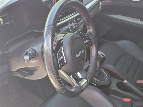 Certified 2022 Kia Forte GT image 15