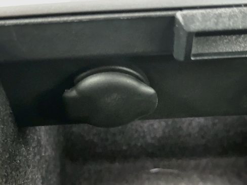 Used 2022 Tesla Model 3 RWD image 25