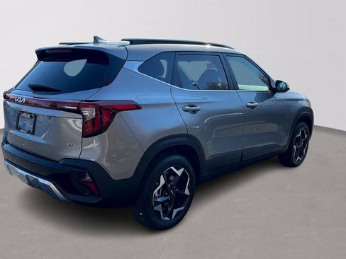 New 2026 Kia Seltos EX image 7
