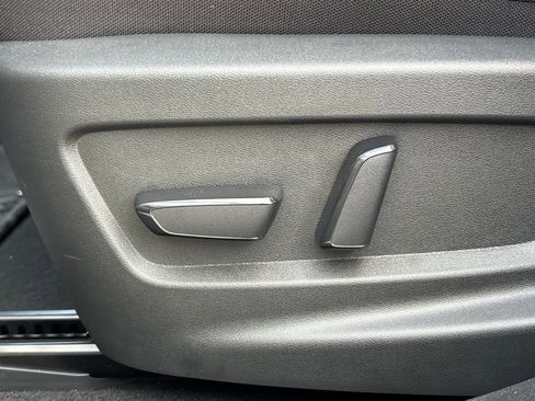New 2026 Nissan Leaf SV+ FWD image 9