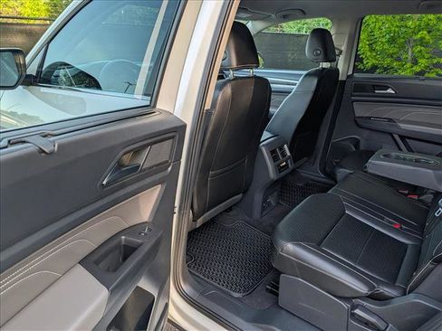 Used 2023 Volkswagen Atlas SE AWD/4WD image 25