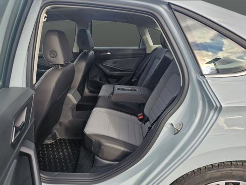 New 2026 Volkswagen Jetta SE FWD image 14