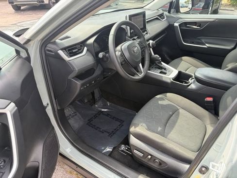 Used 2023 Toyota RAV4 XLE w/ Convenience Package AWD/4WD image 13