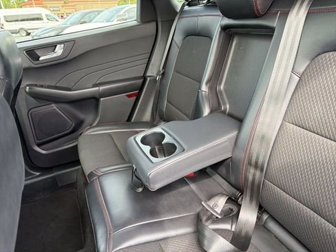 Used 2024 Ford Escape ST-Line image 19