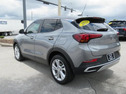 Used 2023 Buick Encore GX Preferred FWD image 5