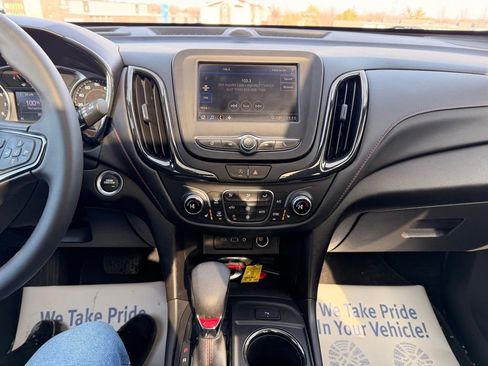 Used 2023 Chevrolet Equinox RS image 21