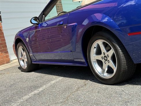 Used 2004 Ford Mustang GT image 21