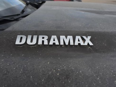 Used 2023 Chevrolet Silverado 1500 LTZ image 4