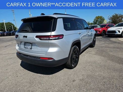 Used 2024 Jeep Grand Cherokee L Laredo image 20