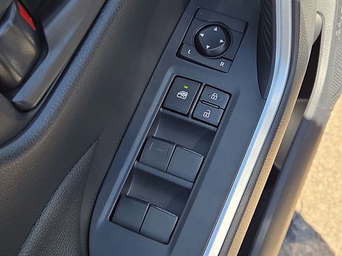 Used 2025 Toyota RAV4 LE image 16