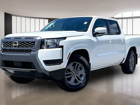 Used 2025 Nissan Frontier SV RWD image 1