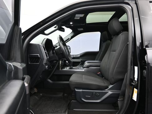Used 2020 Ford F150 XLT w/ Equipment Group 302A Luxury AWD/4WD image 9