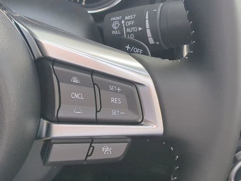 Used 2024 MAZDA MX-5 Miata RF Grand Touring image 21