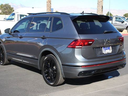 Used 2022 Volkswagen Tiguan SE R-Line AWD/4WD image 5