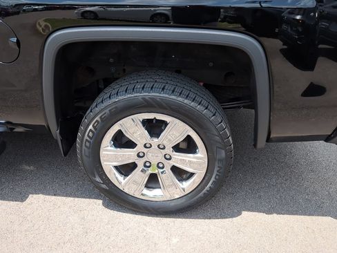 Used 2018 GMC Sierra 1500 SLT AWD/4WD image 14