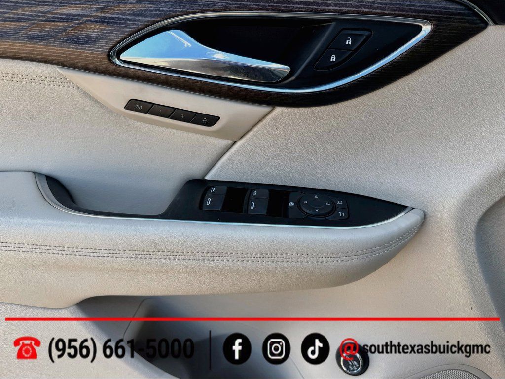 Used 2023 Buick Envision Avenir FWD image 10