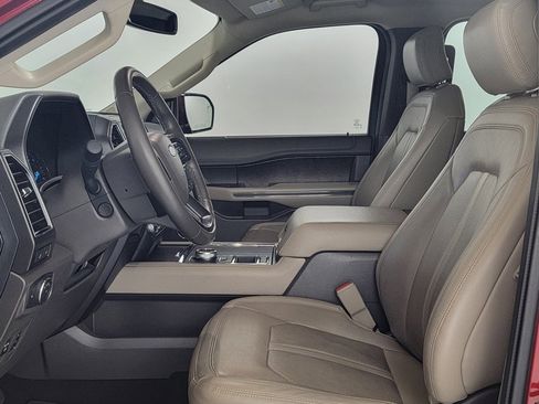 Used 2019 Ford Expedition Limited image 16