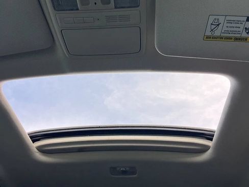 Used 2016 Honda CR-V Touring image 24