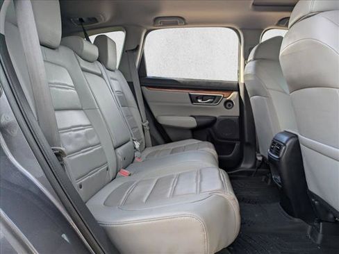 Used 2018 Honda CR-V Touring image 15