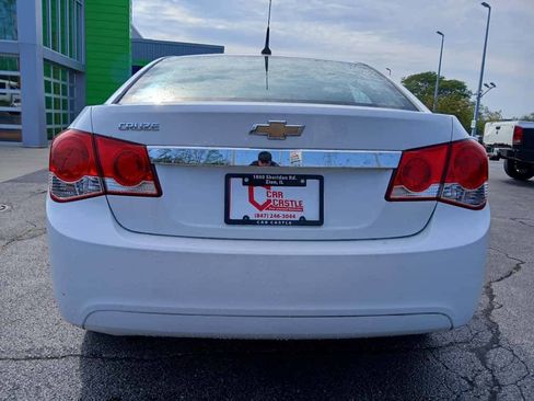 Used 2011 Chevrolet Cruze LS w/ Connectivity Package image 8