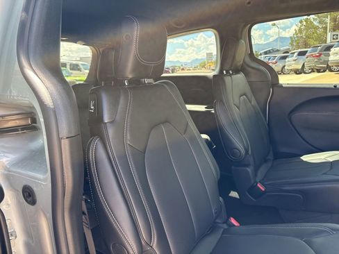 New 2026 Chrysler Voyager LX FWD image 27