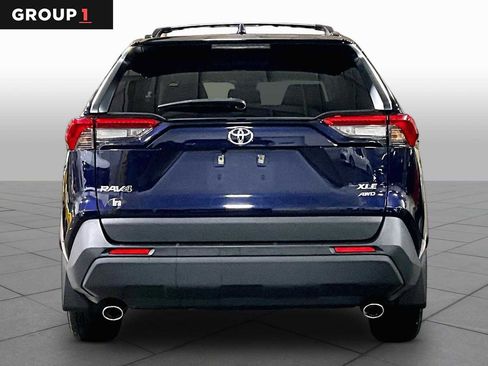 Used 2023 Toyota RAV4 XLE w/ Convenience Package image 5
