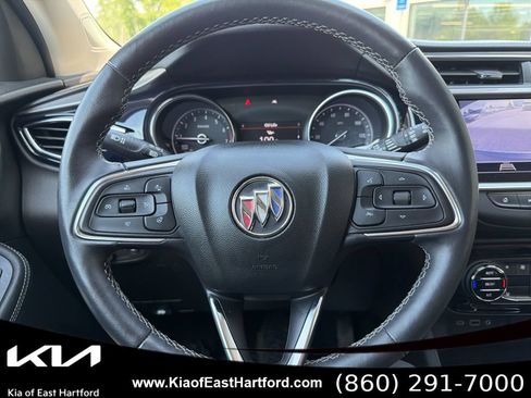 Used 2022 Buick Encore GX Essence w/ Experience Buick Package AWD/4WD image 35