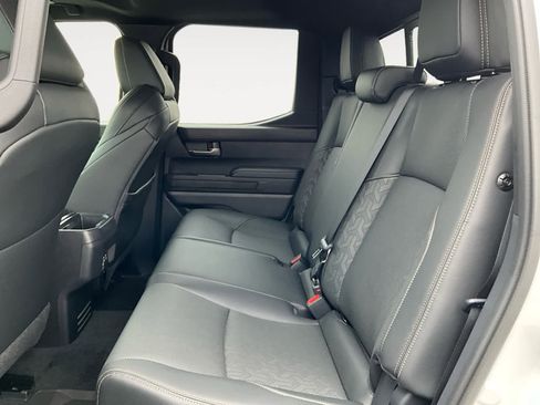 Used 2025 Toyota Tacoma Limited image 15