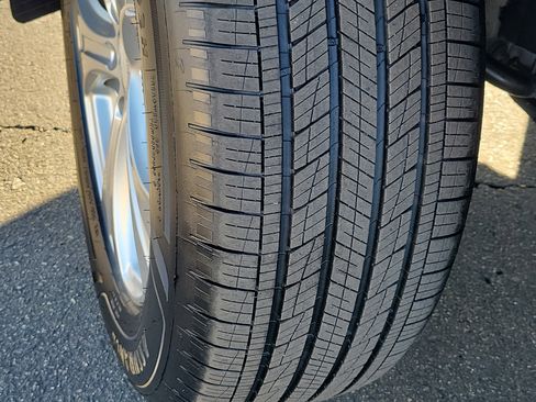 Used 2016 Mercedes-Benz GLC 300 image 16