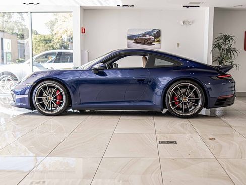 Used 2021 Porsche 911 Carrera S image 7
