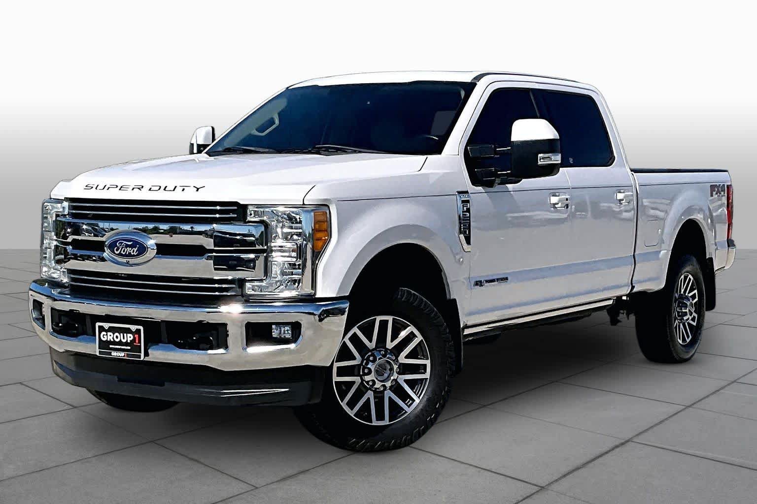 Used 2017 Ford F250 Lariat w/ Lariat Ultimate Package AWD/4WD image 1
