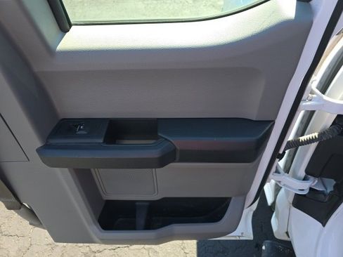 Used 2017 Ford F150 XL w/ Equipment Group 101A Mid image 21