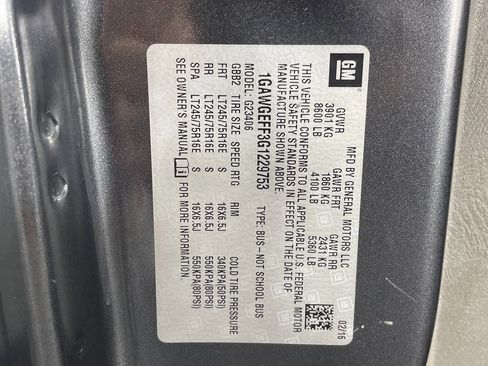 Used 2016 Chevrolet Express 2500 LS image 23