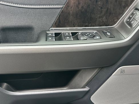 New 2026 Ford F350 Lariat w/ Lariat Ultimate Package image 11