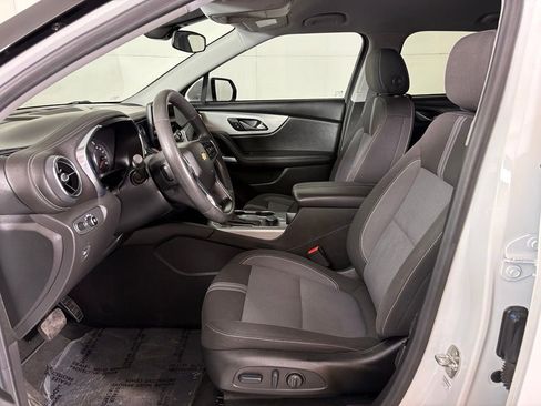 Used 2023 Chevrolet Blazer LT FWD image 17