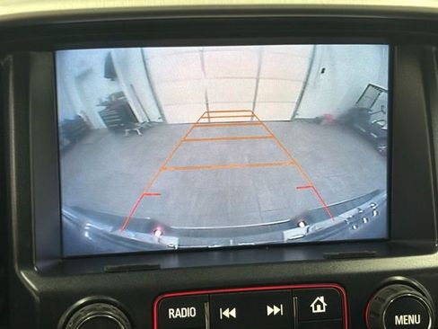 Used 2016 GMC Canyon SLT image 25