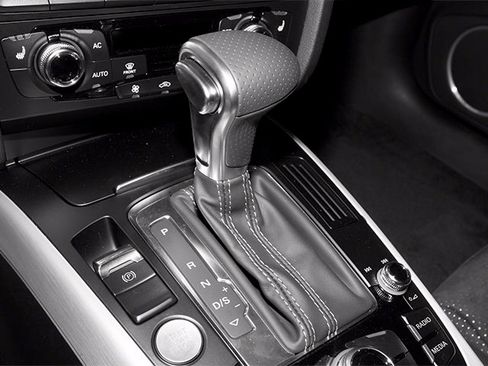 Used 2013 Audi A4 2.0T Premium AWD/4WD image 10