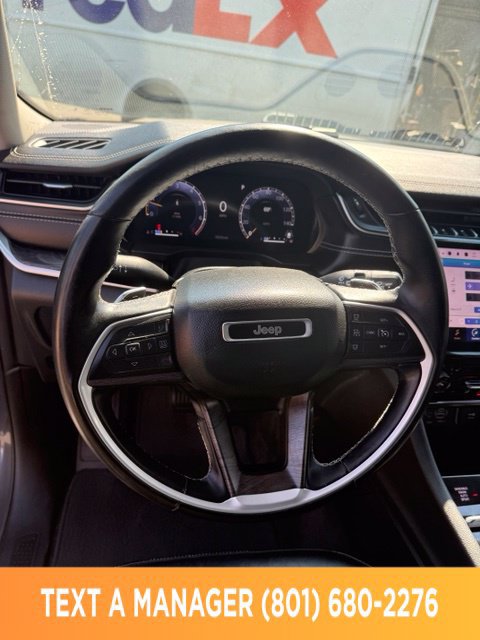 Used 2022 Jeep Grand Cherokee L Limited AWD/4WD image 18