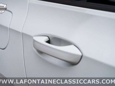 Used 2022 Volkswagen Golf R image 39