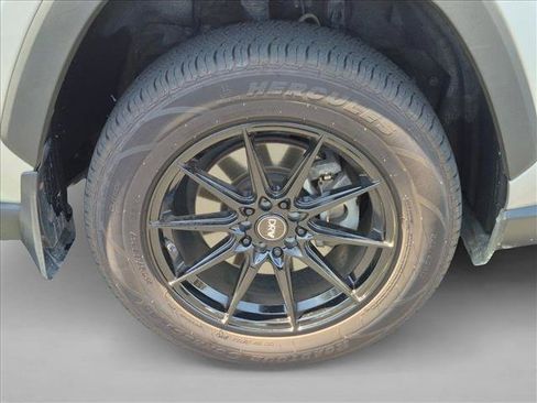 Used 2020 Toyota RAV4 LE w/ All Weather Liner Package FWD image 21